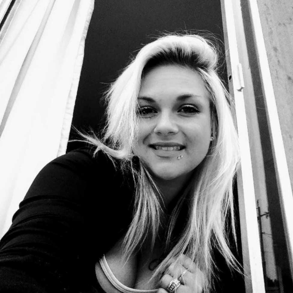 Meet your Posher, Rachel